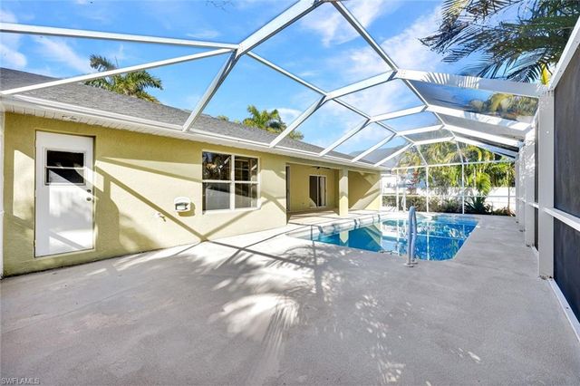 2648 SW 31st LN, Cape Coral, FL 33914