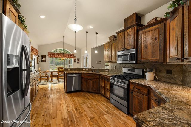31957 N Wester Ranch RD, Athol, ID 83801