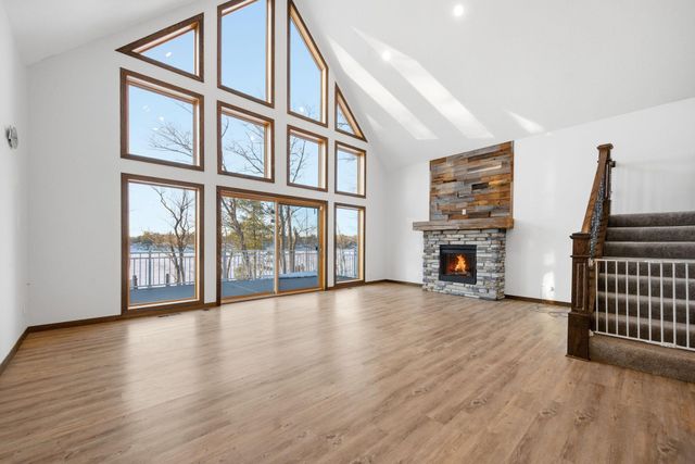 18465 N Lake Lane, Pine City, MN 55063