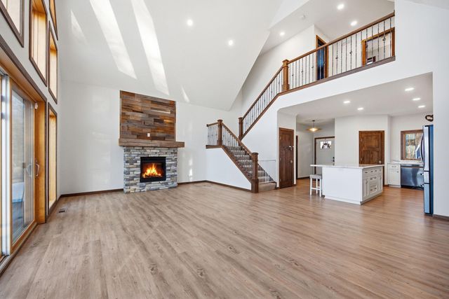18465 N Lake Lane, Pine City, MN 55063