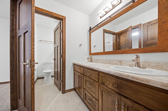18465 N Lake Lane, Pine City, MN 55063