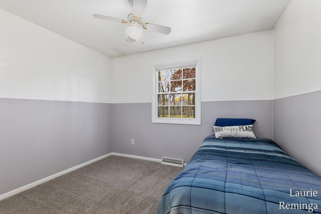 2203 Lacrosse Street, Wyoming, MI 49519