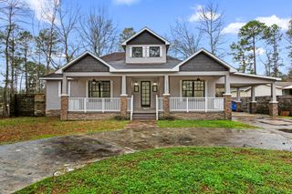 19112 Kings Row, New Caney, TX 77357