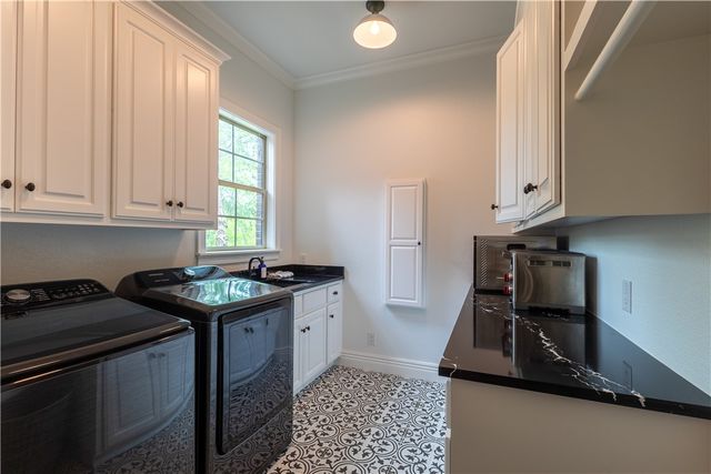 1602 NE Chapel Hill Drive, Bentonville, AR 72712