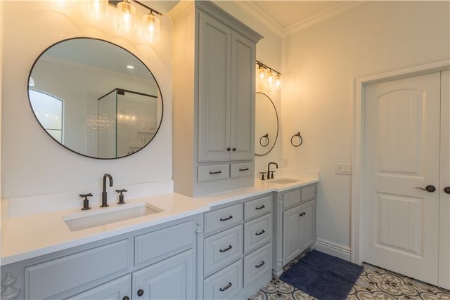 1602 NE Chapel Hill Drive, Bentonville, AR 72712