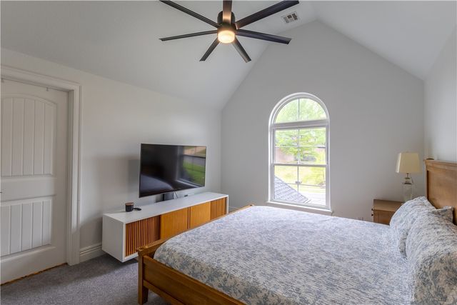 1602 NE Chapel Hill Drive, Bentonville, AR 72712