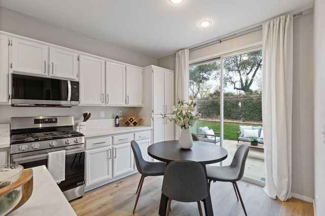 6608 Trailride Way, Citrus Heights, CA 95621