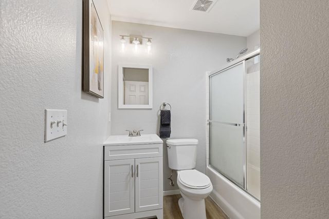 6608 Trailride Way, Citrus Heights, CA 95621