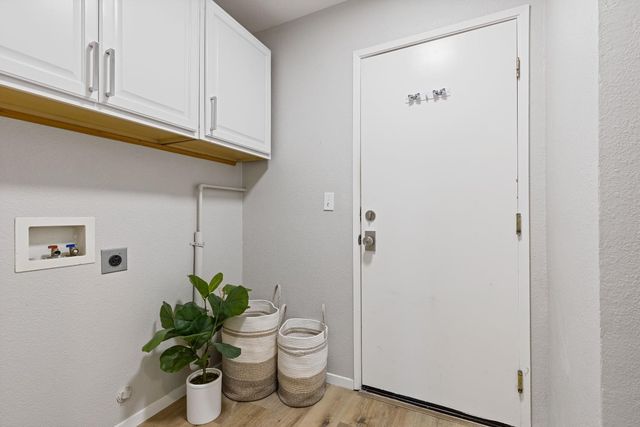 6608 Trailride Way, Citrus Heights, CA 95621