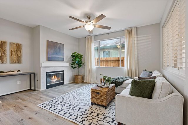 6608 Trailride Way, Citrus Heights, CA 95621