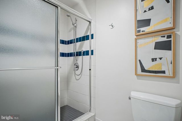 8512 BURNING TREE RD, Bethesda, MD 20817