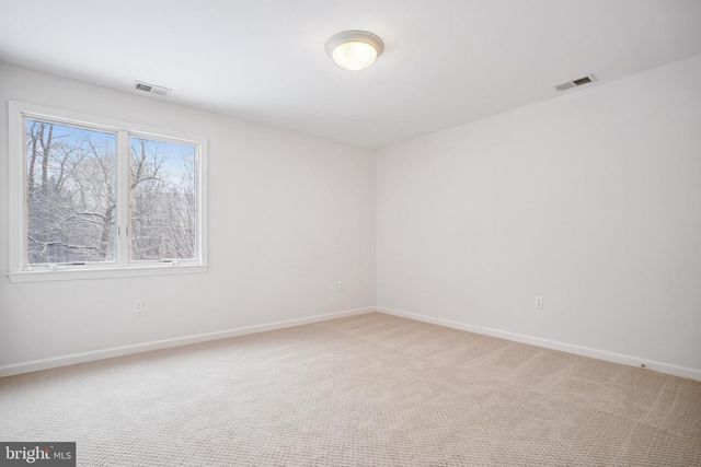 8512 BURNING TREE RD, Bethesda, MD 20817