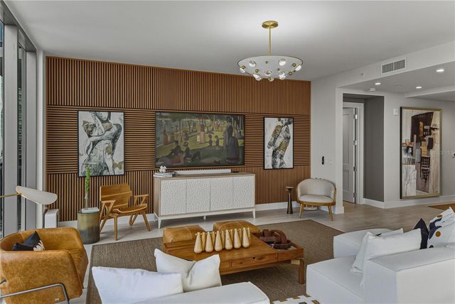 275 1ST AVENUE S 1701, St Petersburg, FL 33701