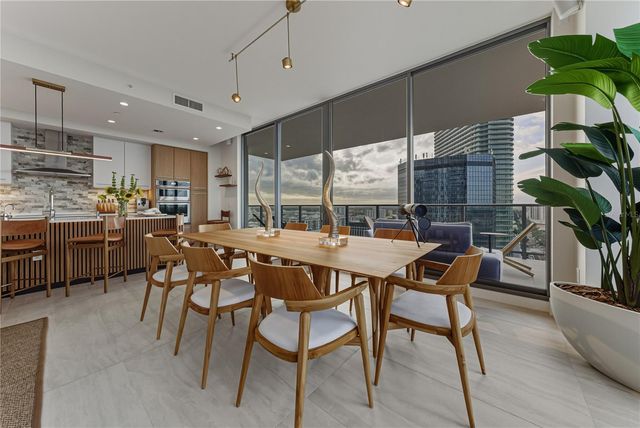 275 1ST AVENUE S 1701, St Petersburg, FL 33701