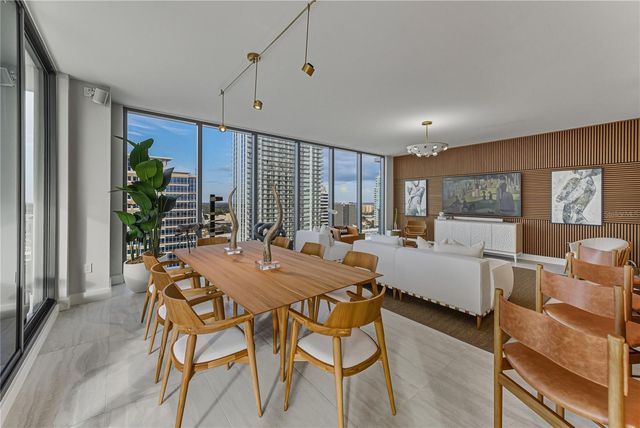 275 1ST AVENUE S 1701, St Petersburg, FL 33701