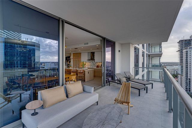 275 1ST AVENUE S 1701, St Petersburg, FL 33701