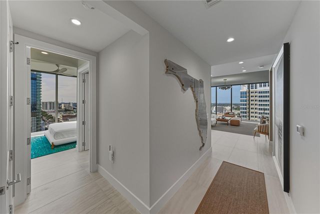 275 1ST AVENUE S 1701, St Petersburg, FL 33701