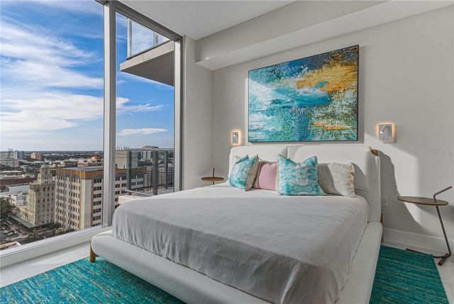 275 1ST AVENUE S 1701, St Petersburg, FL 33701