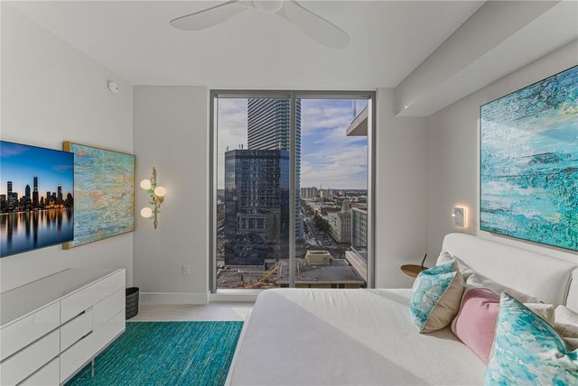 275 1ST AVENUE S 1701, St Petersburg, FL 33701