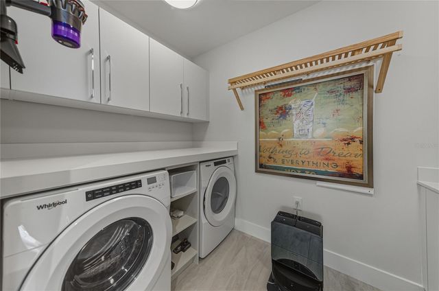 275 1ST AVENUE S 1701, St Petersburg, FL 33701