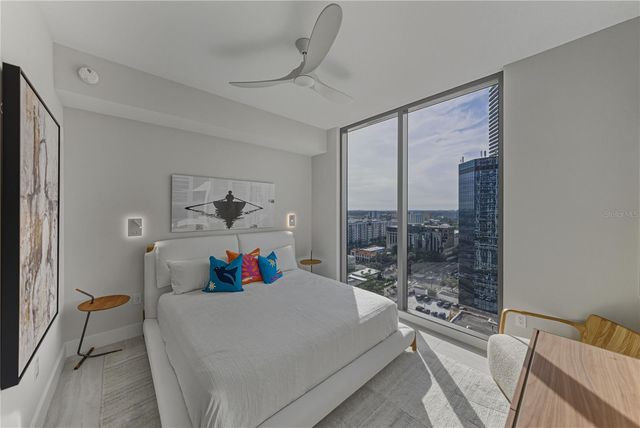 275 1ST AVENUE S 1701, St Petersburg, FL 33701