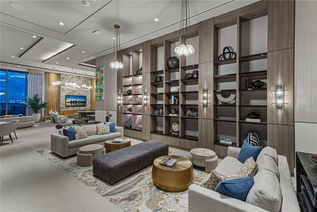 275 1ST AVENUE S 1701, St Petersburg, FL 33701