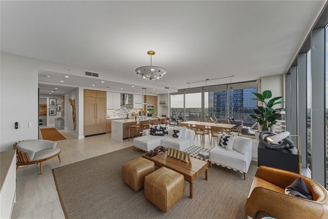 275 1ST AVENUE S 1701, St Petersburg, FL 33701