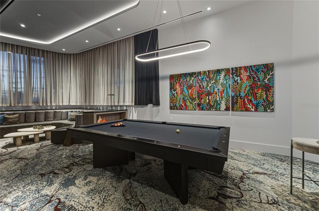 275 1ST AVENUE S 1701, St Petersburg, FL 33701