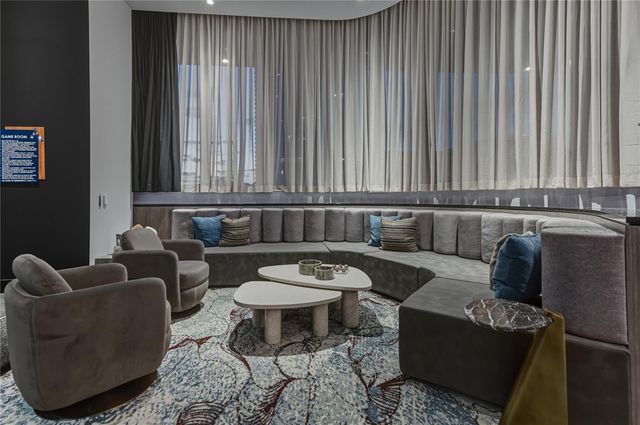 275 1ST AVENUE S 1701, St Petersburg, FL 33701