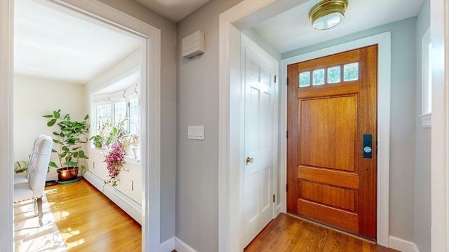 49 Ripley Rd, Medford, MA 02155