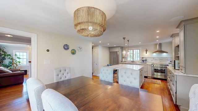 49 Ripley Rd, Medford, MA 02155