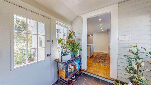 49 Ripley Rd, Medford, MA 02155