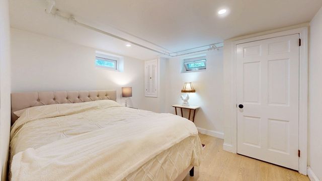 49 Ripley Rd, Medford, MA 02155