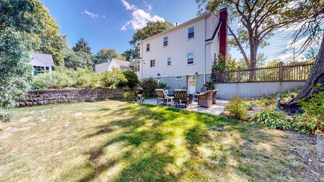 49 Ripley Rd, Medford, MA 02155