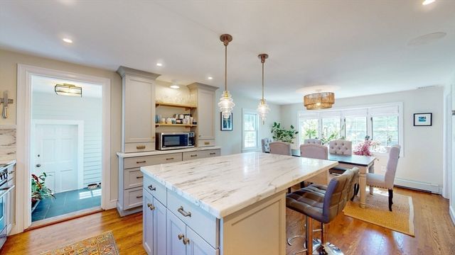 49 Ripley Rd, Medford, MA 02155