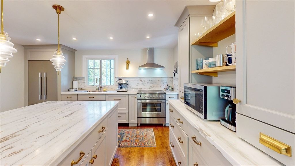 49 Ripley Rd, Medford, MA 02155