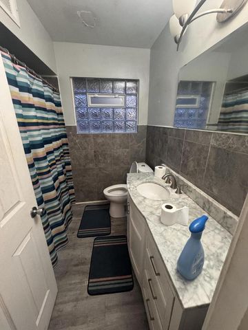 4100 N 62nd STREET, Milwaukee, WI 53216