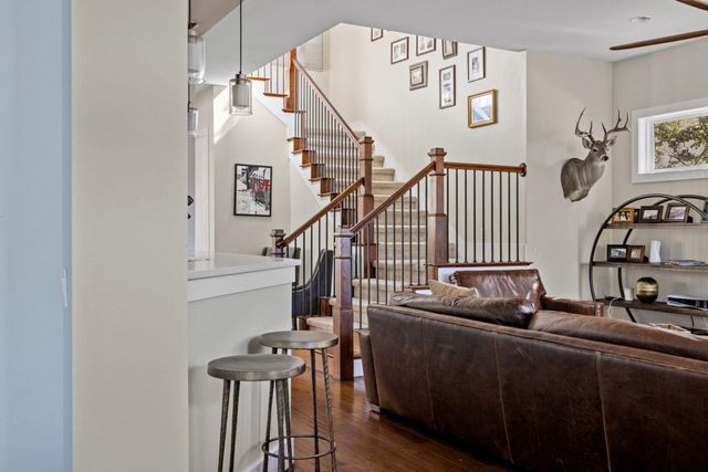 912 Romeria DR A, Austin, TX 78757