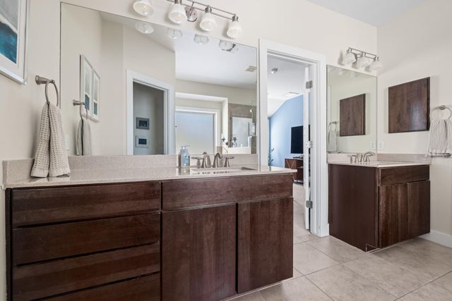 912 Romeria DR A, Austin, TX 78757