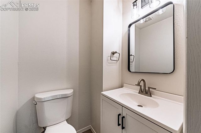 3064 Starlight Circle, Colorado Springs, CO 80916