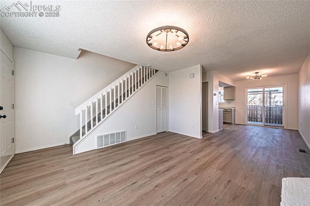 3064 Starlight Circle, Colorado Springs, CO 80916