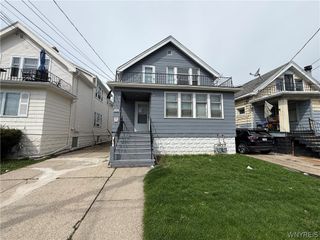 216 Newburgh Avenue, Buffalo, NY 14215