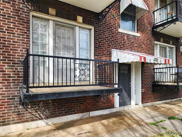 3969 Potomac Street 1W, St Louis, MO 63116
