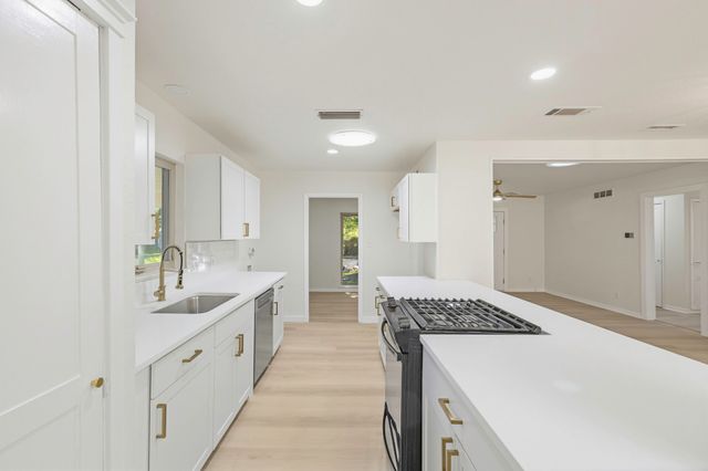 9745 Ash Creek Drive, Dallas, TX 75228