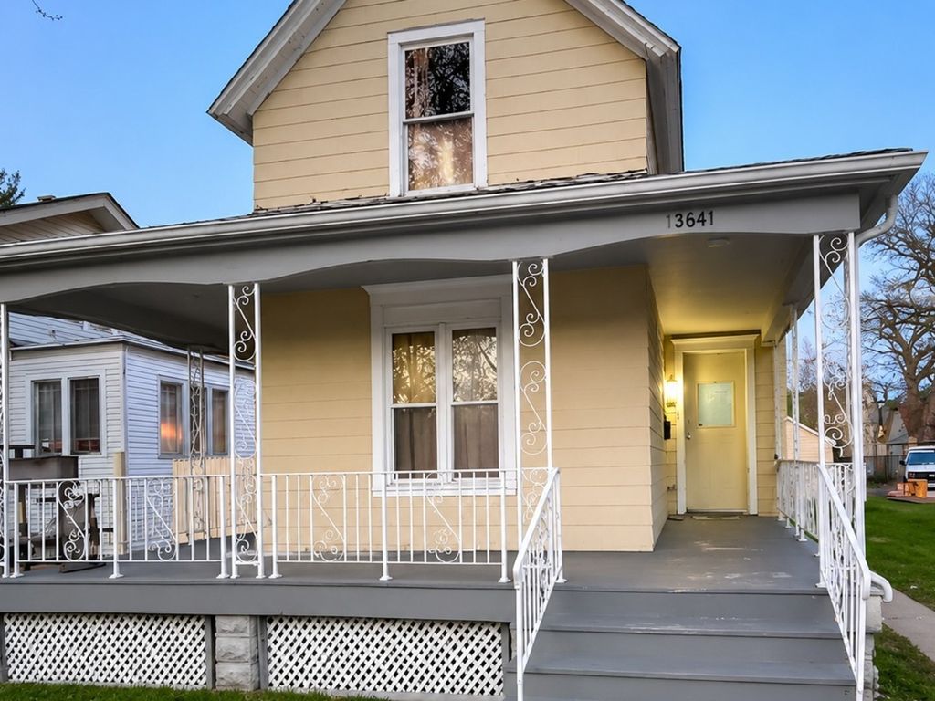 13841 Forest Avenue, Dolton, IL 60419