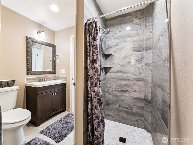 12117 179th Avenue SE, Renton, WA 98059