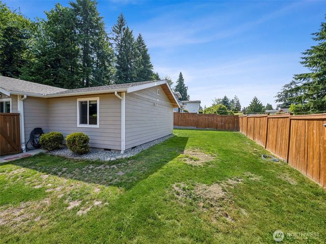 12117 179th Avenue SE, Renton, WA 98059