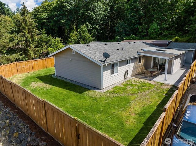 12117 179th Avenue SE, Renton, WA 98059