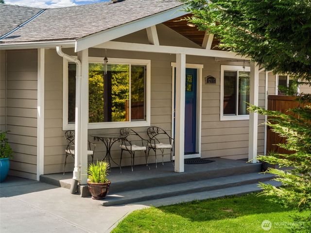 12117 179th Avenue SE, Renton, WA 98059