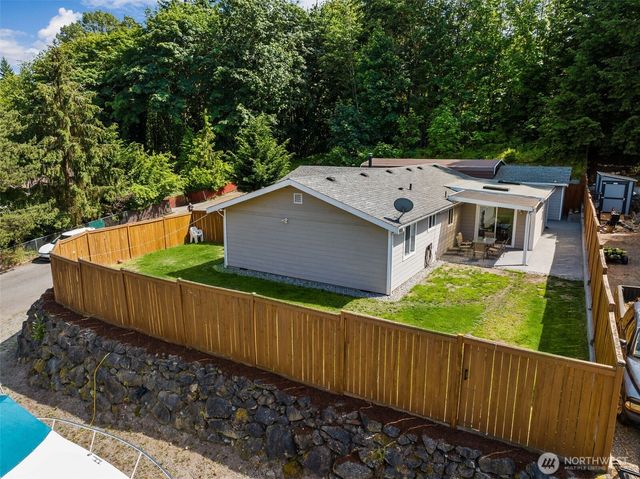 12117 179th Avenue SE, Renton, WA 98059